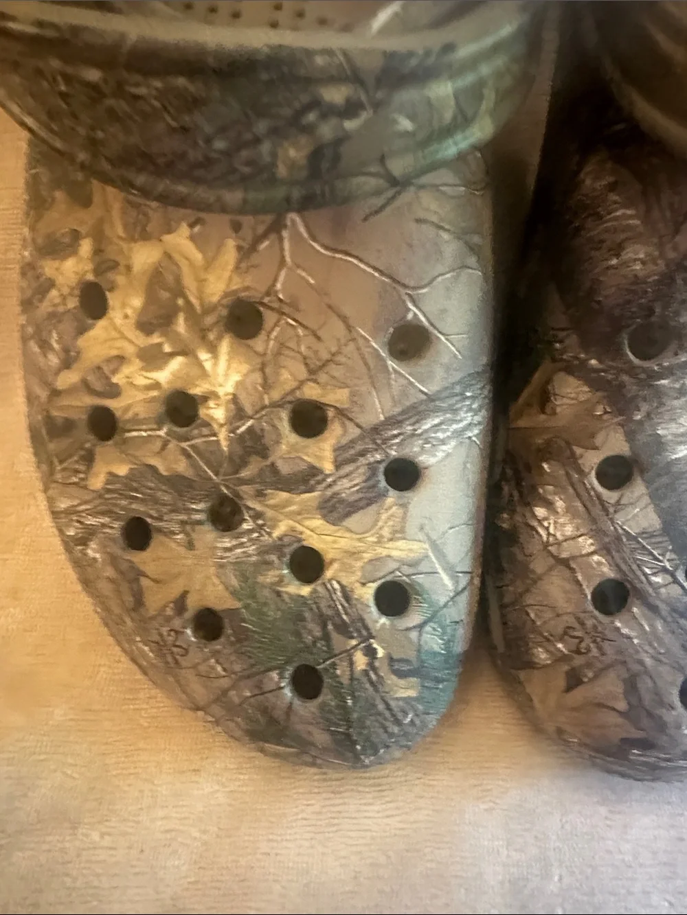 CROCS Men’s Camo Slip-On Clogs in Green and Brown